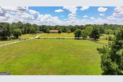 3601 Youth Monroe Road, Loganville, GA 30052 - Photo 9