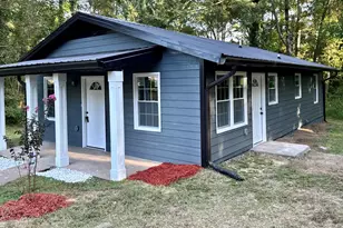 105 Duke St, Winder, GA 30680 - Photo 1