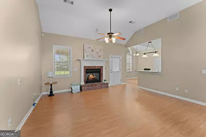 223 Loudon Hill Drive, Warner Robins, GA 31088 - Photo 7