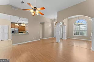223 Loudon Hill Dr, Warner Robins, GA 31088 - Photo 9