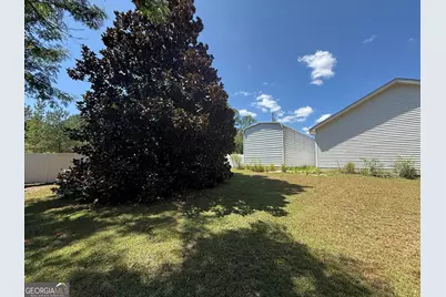 201 Strawberry Circle, Dublin, GA 31021 - Photo 21