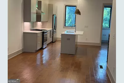 139 Cityview Court NE, Atlanta, GA 30308 - Photo 9