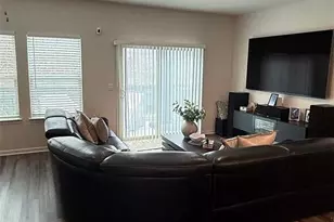 5542 Plain Field Ln, Lilburn, GA 30047 - Photo 5