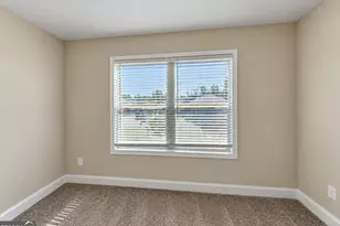 1612 Lapland Dr, Lawrenceville, GA 30045 - Photo 17