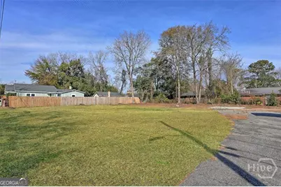 2114 Weldon Street, Savannah, GA 31415 - Photo 3