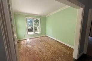 210 Hamilton Dr, Newnan, GA 30263 - Photo 11
