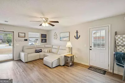 1238 Dhurahn Drive, Hinesville, GA 31313 - Photo 5