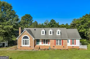 105 Julie's Cir, Perry, GA 31069 - Photo 1