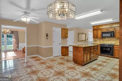 105 Julies Circle, Perry, GA 31069 - Photo 15