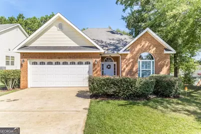 105 Shiloh Court, Macon, GA 31206 - Photo 1