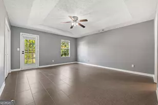 247 Marsh Glen Dr, Jonesboro, GA 30238 - Photo 15