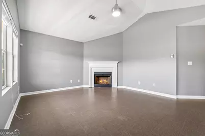 247 Marsh Glen Drive, Jonesboro, GA 30238 - Photo 5