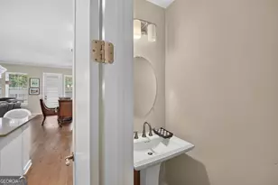 210 Walker Ave, Roswell, GA 30076 - Photo 13