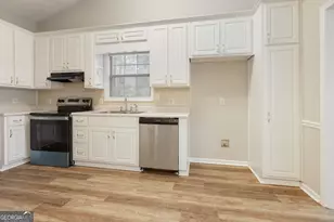 215 Cambridge Way, Covington, GA 30016 - Photo 9