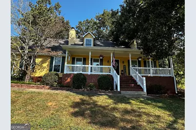 692 Crawford Circle, Toccoa, GA 30577 - Photo 1