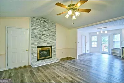 6428 Paradise Point Road, Flowery Branch, GA 30542 - Photo 11