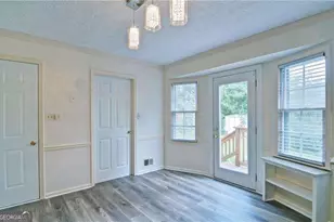 6428 Paradise Point Rd, Flowery Branch, GA 30542 - Photo 17
