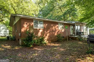 1039 Worley Dr, Marietta, GA 30066 - Photo 1