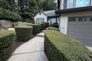 807 Arbor Forest Pl SW, Marietta, GA 30064 - Photo 3