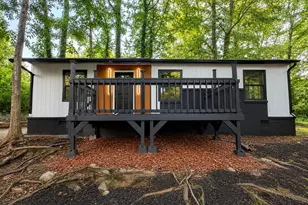 1087 Redford Dr SE, Atlanta, GA 30315 - Photo 1