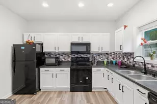 157 Watkins Dr, Flovilla, GA 30216 - Photo 7