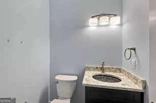 105 E Commons Dr, Saint Simons, GA 31522 - Photo 15