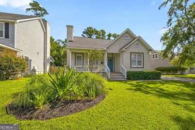 105 E Commons Drive, Saint Simons, GA 31522 - Photo 3
