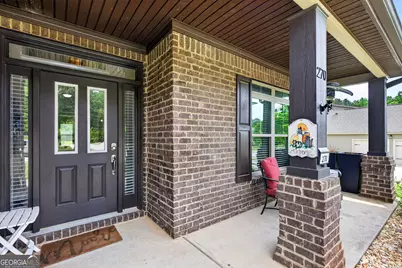 270 Darien Drive, Senoia, GA 30276 - Photo 7