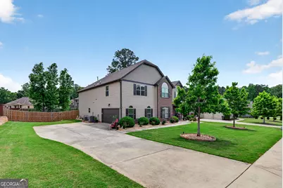 270 Darien Drive, Senoia, GA 30276 - Photo 3