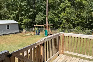 135 Woodland Dr, Gordon, GA 31031 - Photo 7