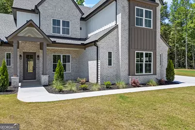 205 Chariot Court, Jefferson, GA 30549 - Photo 5