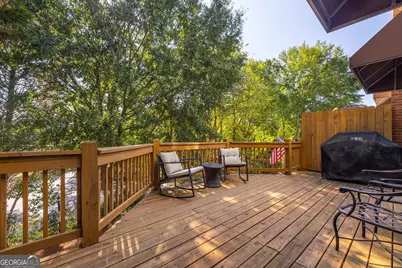 1075 High Point Drive NE, Atlanta, GA 30306 - Photo 11