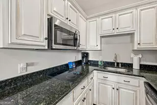 1015 Beachview Dr, Saint Simons, GA 31522 - Photo 9