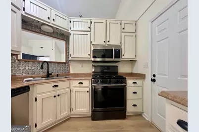 37 Jeb Stuart Drive, Newnan, GA 30265 - Photo 17