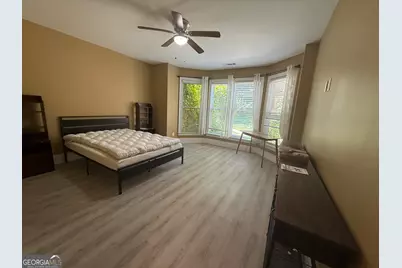 3816 Chamblee Dunwoody Rd, Chamblee, GA 30341 - Photo 11