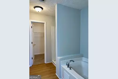 8262 Parkwood Place, Jonesboro, GA 30238 - Photo 7