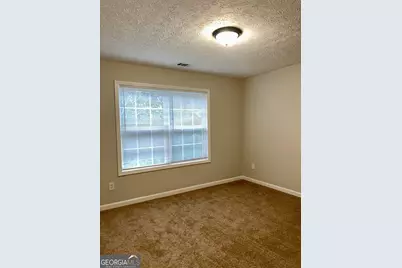 8262 Parkwood Place, Jonesboro, GA 30238 - Photo 9