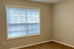 8262 Parkwood Pl, Jonesboro, GA 30238 - Photo 9