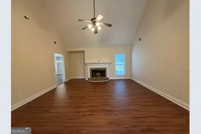 3895 Butler Springs Drive, Loganville, GA 30052 - Photo 5