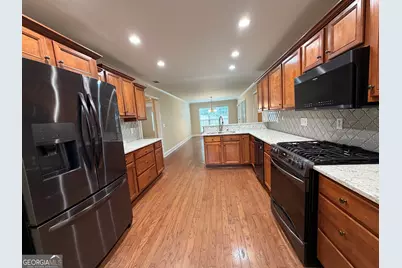 3895 Butler Springs Drive, Loganville, GA 30052 - Photo 9