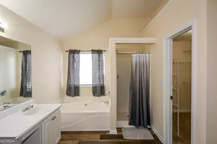 4511 Ravenwood Pl, Union City, GA 30291 - Photo 29