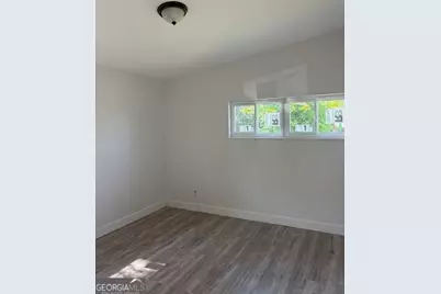 2012 N Skylane Drive, Albany, GA 31705 - Photo 11