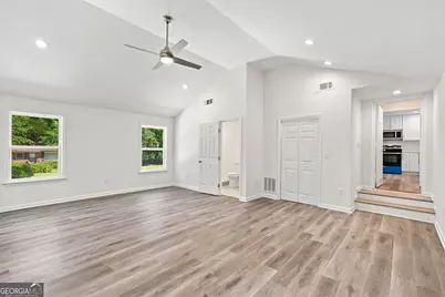 126 Meadow Park Lane SW, Atlanta, GA 30315 - Photo 11