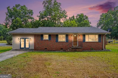 415 Taylor Street, Barnesville, GA 30204 - Photo 1
