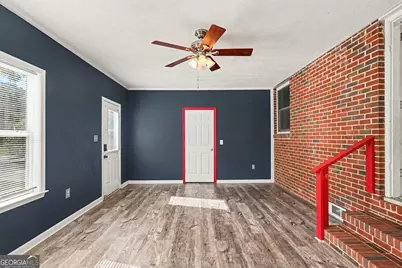415 Taylor Street, Barnesville, GA 30204 - Photo 15