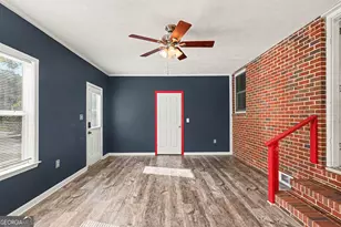 415 Taylor St, Barnesville, GA 30204 - Photo 15
