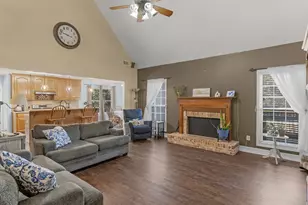 2109 Post Oak Ct, McDonough, GA 30252 - Photo 9