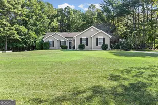 430 Hayward Bishop Way, Senoia, GA 30276 - Photo 3