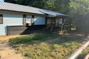 45 Congress St, Summerville, GA 30747 - Photo 3