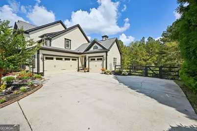 395 Beaumont Farms Drive, Sharpsburg, GA 30277 - Photo 7